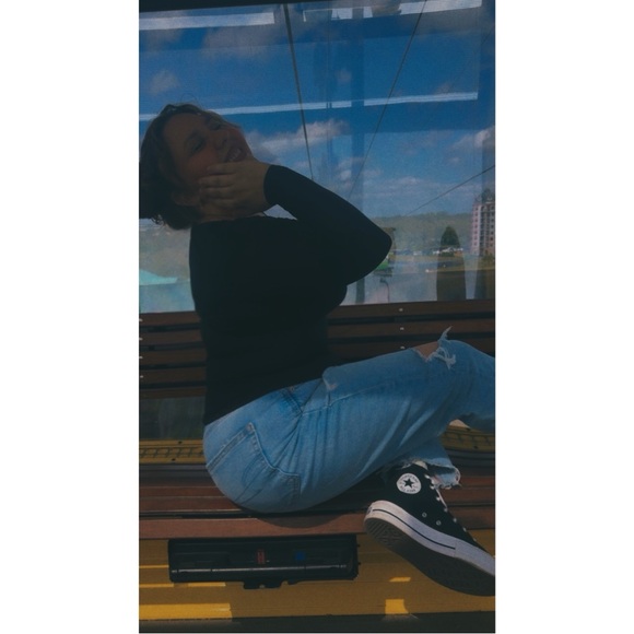 Meet your Posher, Annquanette - Picture 1 of 1